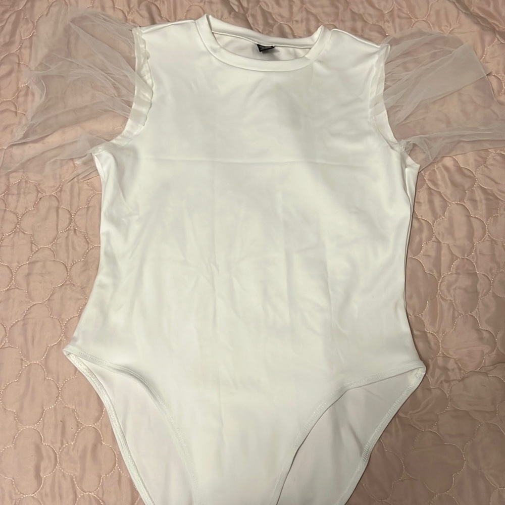 white SHEIN ruffle bodysuit